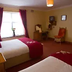 Woodlawn House Cill Airne
