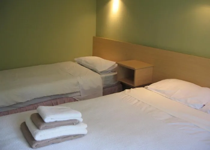 Woodlawn House Guest house