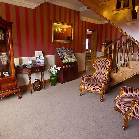 Konukevi Woodlawn House